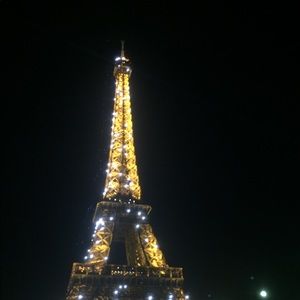 Meet your Posher, Danielle